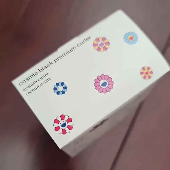 Shu Uemura X Takashi Murakami Limited Edition Black Eyelash Curler